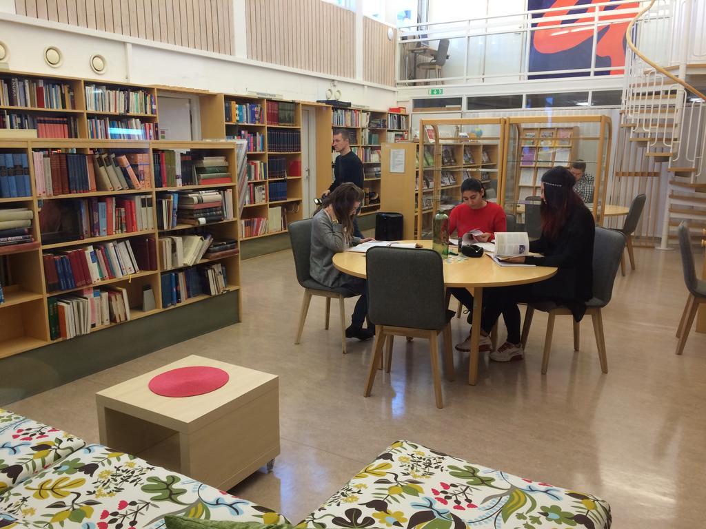 Stf Malmfaeltens Folkhoegskola Kiruna Exteriér fotografie